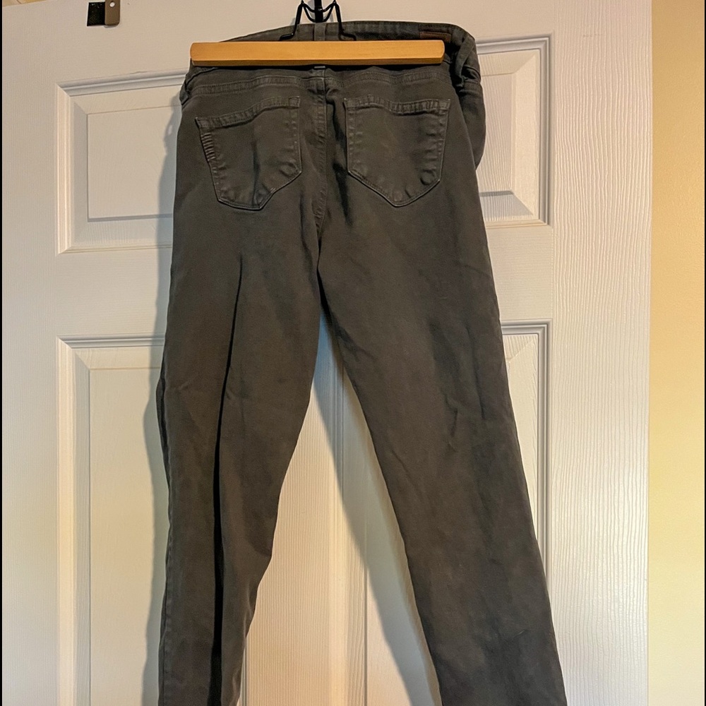 Women’s Paige Jeans Size 26